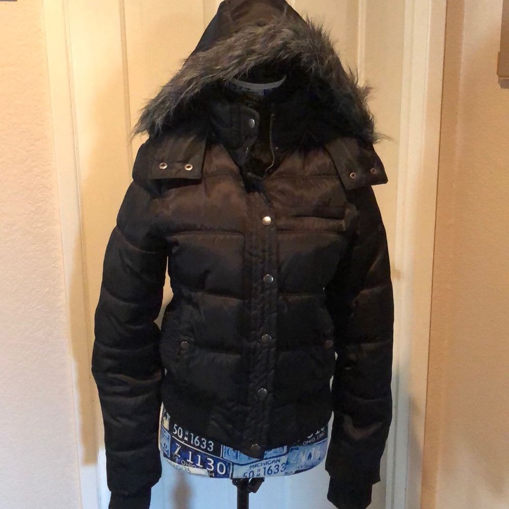 Women’s puffy jacket